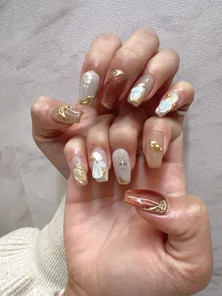ネイル Guarendo錦糸町店所属・ガレンドウ 白澤 愛子のネイルデザイン