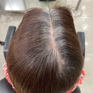 カラー オモルフィ所属・カラーリスト marumoのヘアスタイル