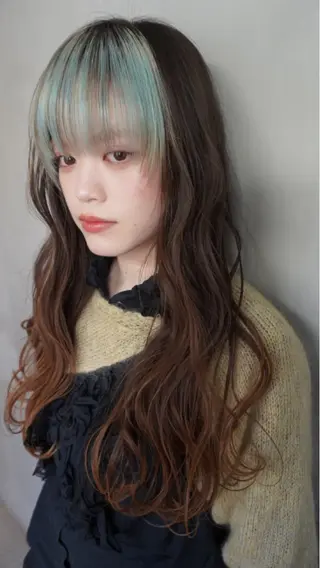 カラー hinata/ ハイトーンカラー🪽のヘアスタイル