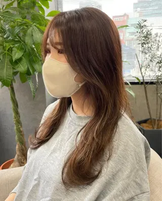 セミロング カラー FRAME spa&hair room博多店【フレーム】所属・髪質改善｜顔周り｜博 多｜川上智也のヘアスタイル