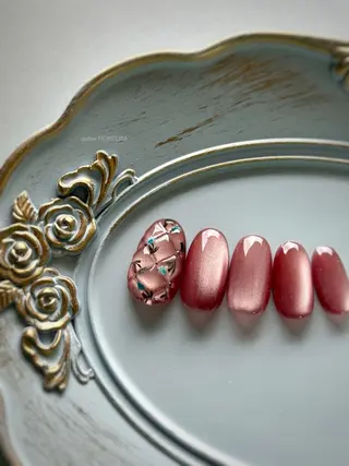 ネイル FIORITURA Maikoのネイルデザイン