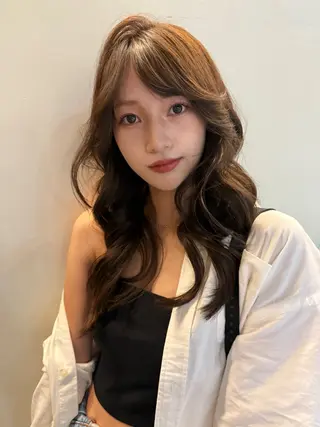 ロング レイヤーカット\ウル フ　chinatsuのヘアスタイル