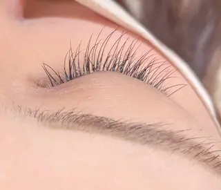 マツエク・マツパ ドーリーラッシュ 肱岡のマツエク・マツパデザイン