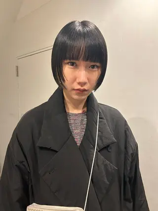 ショート hen所属・心斎橋/レイヤー/ ブリーチ/モエのヘアスタイル