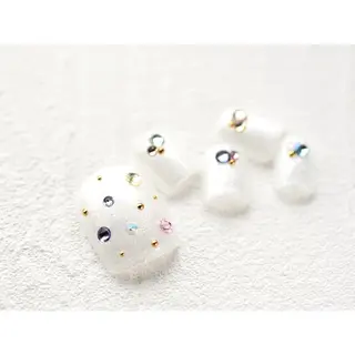 ネイル ネイルサロン　ルシェルアイ所属・嶋田 咲野のネイルデザイン