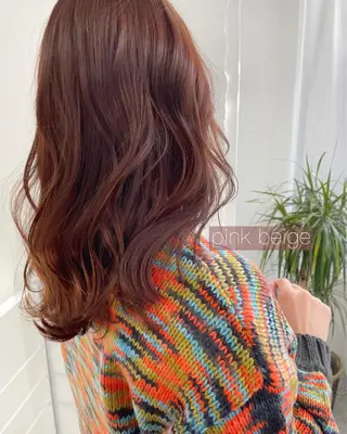 セミロング カラー 🍎吉川浩生 トップスタイリストのヘアスタイル