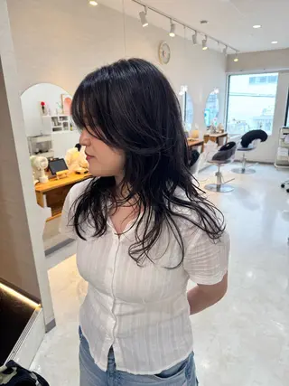 ロング パーマ コイデ リュウセイのヘアスタイル