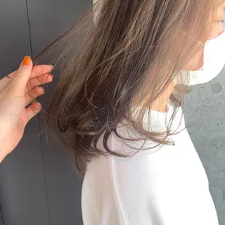 カラー nui所属・ﾚｲﾔｰ.ﾍｱｾｯﾄ 🤍宮本しおりのヘアスタイル