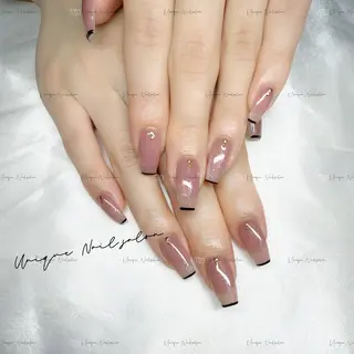 ネイル UniqueNail 長さだし専門店のネイルデザイン