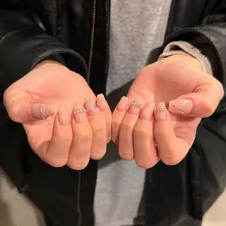 ネイル 𝐫𝐚𝐢 𝐧𝐚𝐢𝐥の眉毛・アイブロウイメージ