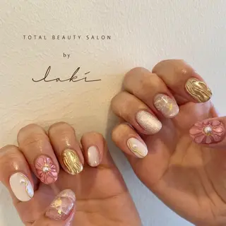 ネイル bylaki_ haruka🌷のネイルデザイン