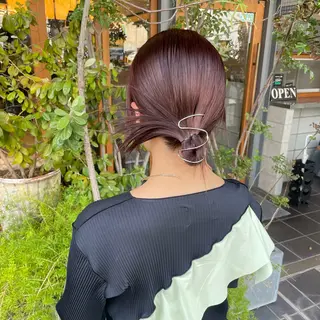 ミディアム 栄/レイヤーカット/ ハッシュカット/モモのヘアスタイル