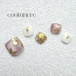 ネイル クチュリエール銀座 💅🏼ゆりのネイルデザイン