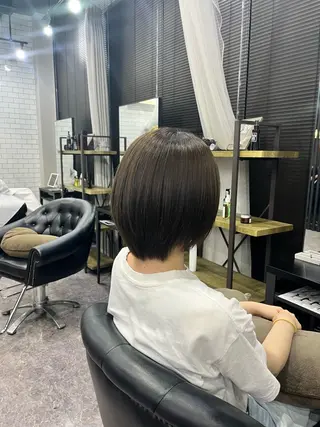 ミディアム カラー 友滝 真菜美のヘアスタイル