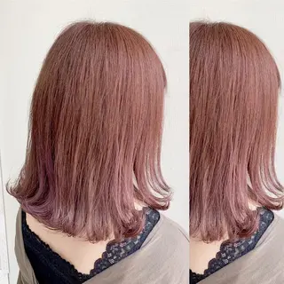 ミディアム カラー JuNブリーチに 縮毛矯正するプロのヘアスタイル