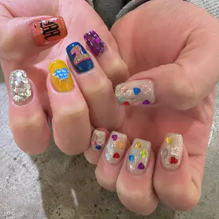 ネイル マツエク・マツパ アイブロウ feey ⁑erinaのネイルデザイン