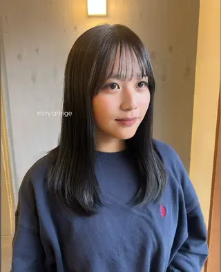 カラー hitomi/ 透明感カラーのヘアスタイル