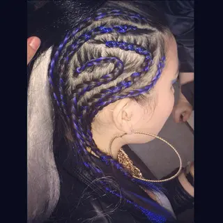 セミロング ヘアアレンジ haco+所属・🌈派手髪エクステ ブレイズ🌈ひろとのヘアスタイル