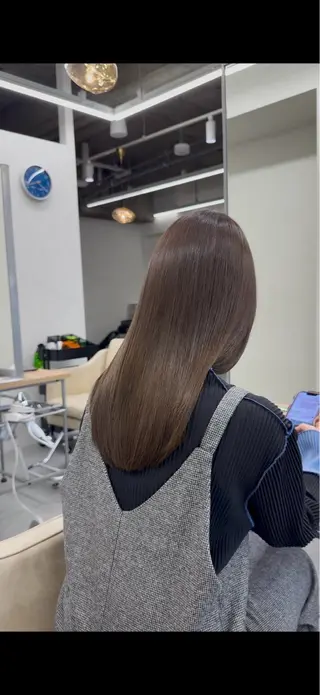 ロング el.hair maison所属・浅見 茉美のヘアスタイル