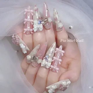 ネイル HANA 長さだしのネイルデザイン