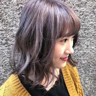 ミディアム カラー ainico +所属・前濱 ノゾミのヘアスタイル