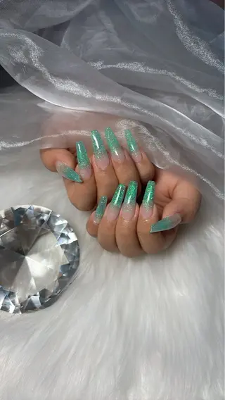 ネイル salon de belnetta所属・kayo 💅のネイルデザイン