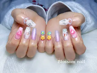 ネイル Blossom  nail所属・A yuのネイルデザイン