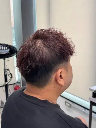 ショート パーマ メンズ はしもと じんのヘアスタイル