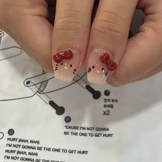 ネイル Allure 小山店 Shioriのネイルデザイン