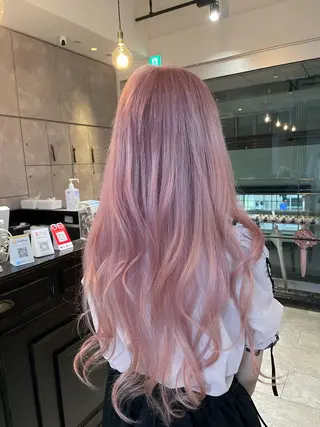 ミディアム カラー パーマ ヘアアレンジ ブリーチカラー🤍 颯馬🐈‍⬛のヘアスタイル