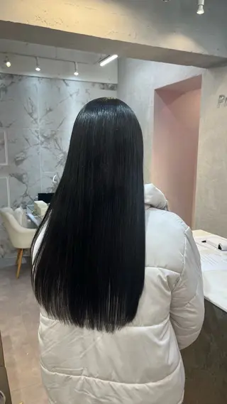 ロング 透明感カラー🕊🤍 アサノ  マユのヘアスタイル