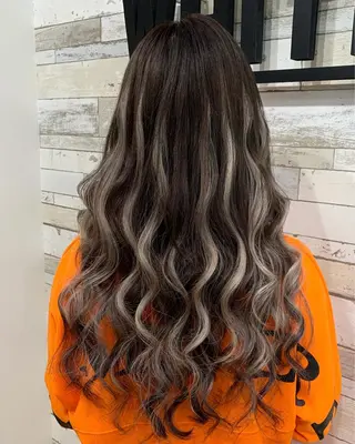 ロング ハイトーン✨艶髪💘 💘 AYANO💘のヘアスタイル