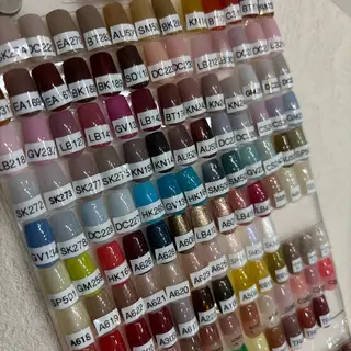 ネイル マイネイル 銀座店のネイルデザイン