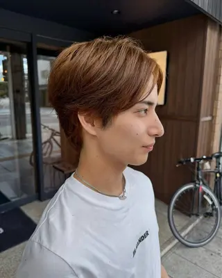 ショート カラー ヒナ子🦋 ブリーチカラーのヘアスタイル