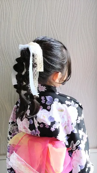 ロング キッズ ヘアアレンジ 大槻 百合子のヘアスタイル