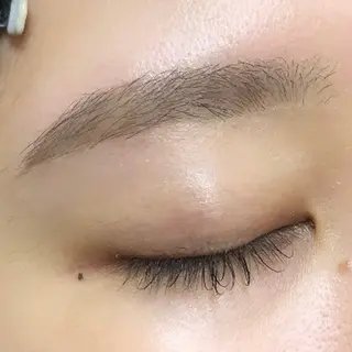 アイブロウ プラスアイ町田店所属・プラスアイ町田 HATTORI💎のマツエク・マツパデザイン