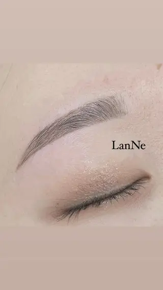 アイブロウ LanNe Aimiのマツエク・マツパデザイン