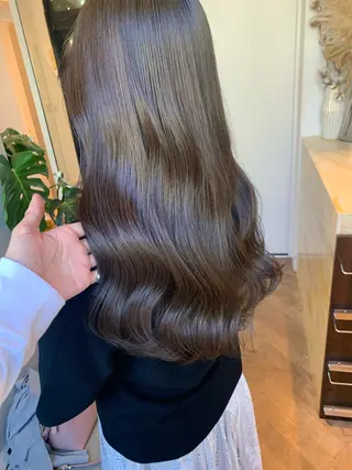 ロング カラー Bree"ze所属・大河原 修太のヘアスタイル