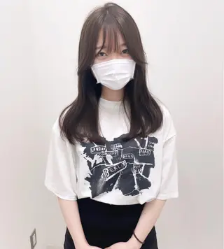 ミディアム rina／ベージュ ワンホン/韓国ヘアのヘアスタイル