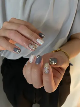 ネイル Ami 🦥のネイルデザイン