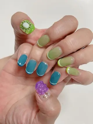 ネイル 辻 依子のネイルデザイン