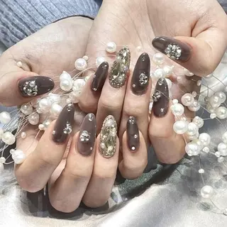 ネイル RAFFINE haru🦋🩵のネイルデザイン