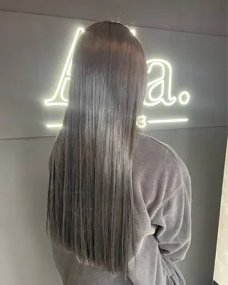 ロング カラー Ala.所属・ ︎︎ 寧音のヘアスタイル