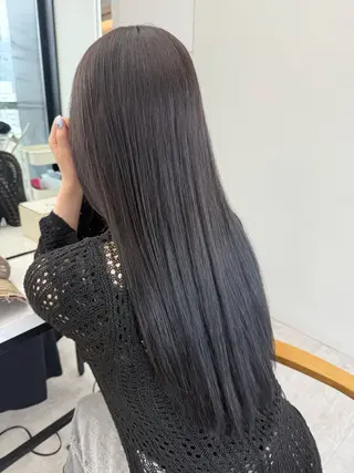 ロング AISA viewNAGOYAのヘアスタイル