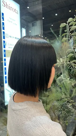 ショート 岡野 豪のヘアスタイル