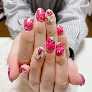 ネイル The Best Beauty受付担当のヘアスタイル