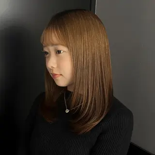 ミディアム 暖色カラー/レイヤー ☻ miyuuのヘアスタイル