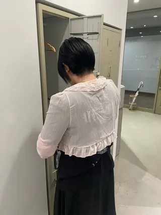 ショート カットパーマモデル 山中 遥のヘアスタイル