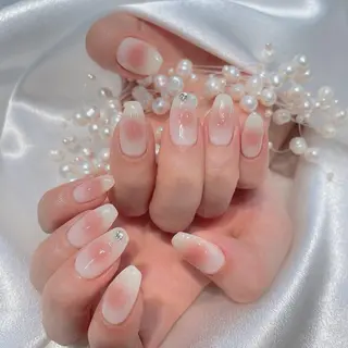 ネイル RAFFINE 月🦋🩵のネイルデザイン