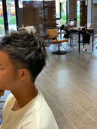 メンズ ému エミュ　hair &spa所属・近藤 みゅうまのヘアスタイル